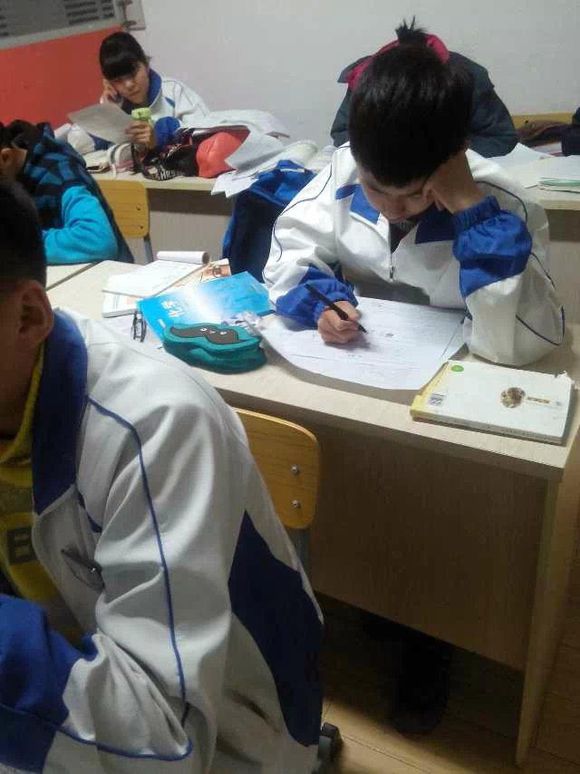 学富教育晚自习作业辅导