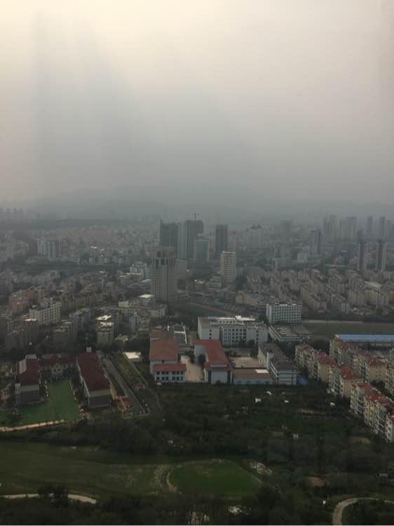 俯瞰黄岛市区，你能认出来图片中的地方嘛