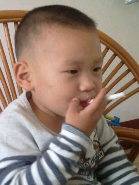 图文并茂——小跳蚤和她小外甥那点破事儿