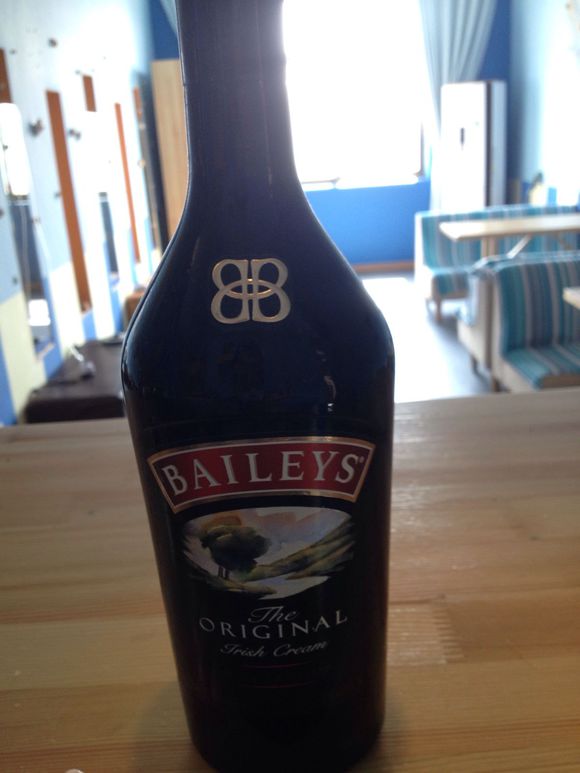 直播教大家调酒！