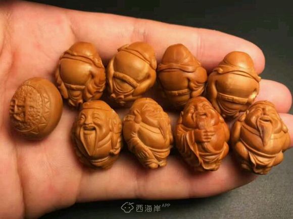 有志同道合喜欢文玩核雕，核桃的