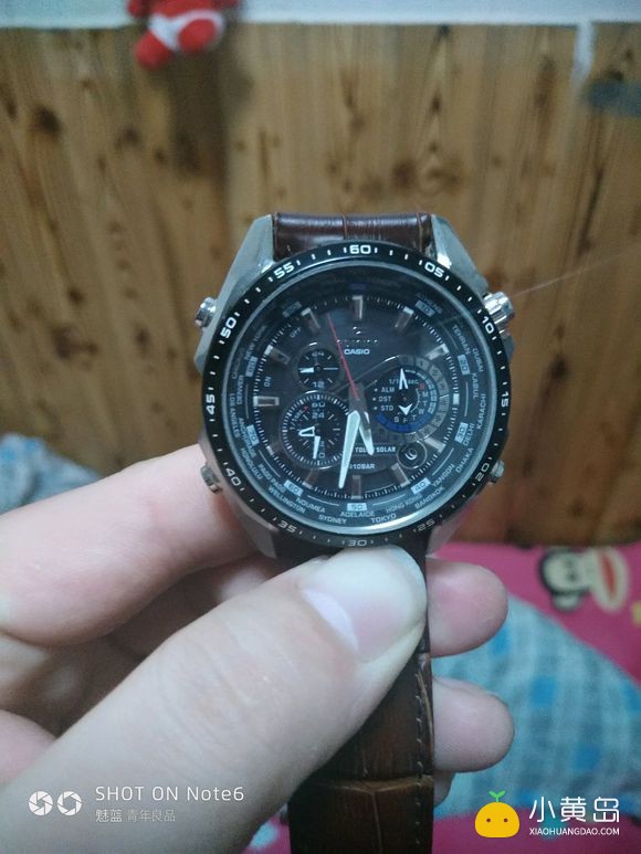 出个手表，11月份买的卡西欧eqs500,99新无划痕送一条