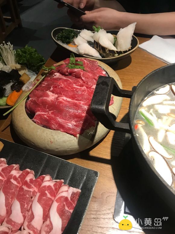 求问金沙滩哪里景色好呀，来这边出差，想去浪一下