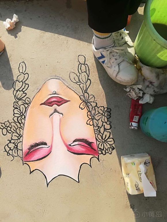 有需要墙绘的老板吗，收费不高，女生。