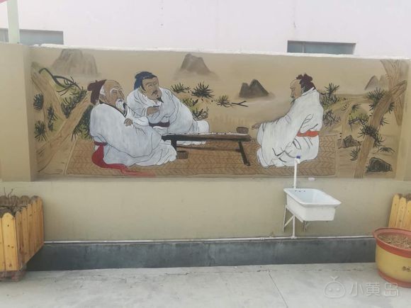 有需要墙绘的老板吗，收费不高，女生。