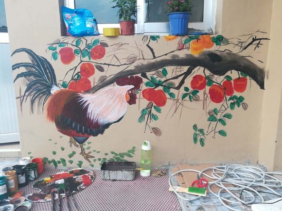 有需要墙绘的老板吗，收费不高，女生。