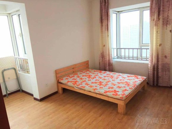 凤仪帝景套二高层海景房，在理工大学老校区旁边，交通便利，现想