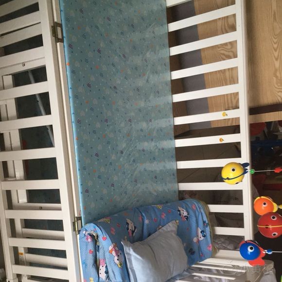 婴儿床有需要的吗。可以走咸鱼，转转