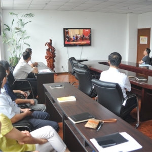 [人社局]组织党员收看庆祝中国共产党成立95周年大会