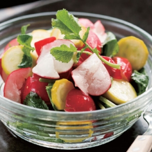 各种油腻统统不要！快手凉拌樱桃萝卜