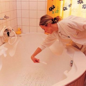 实拍国外孕妇水下分娩全过程（组图）