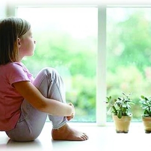 遇见孩子夹腿自慰 你该怎样做？