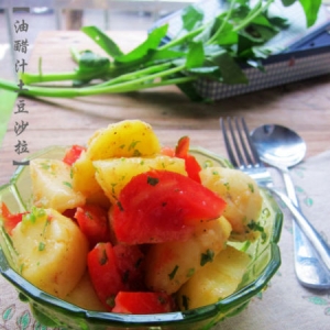 宝宝爱吃的小清新--油醋汁土豆沙拉(图)