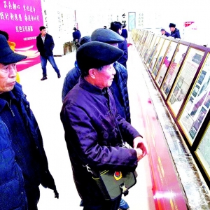 重温红色历程 传承改革精神