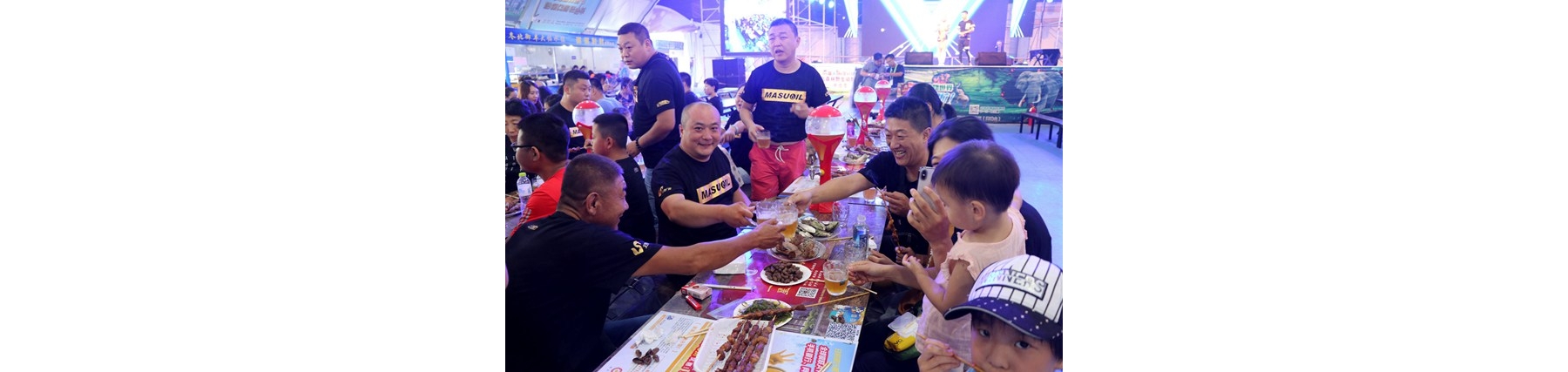 6市游客组团畅玩啤酒节，“自驾+漫游”深度体验啤酒狂欢和滨海度假之旅