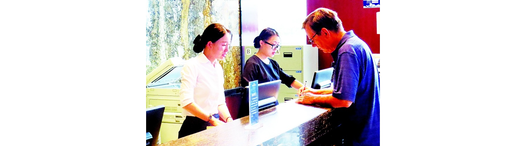 淡季不淡，西海岸酒店缘何“一房难求”