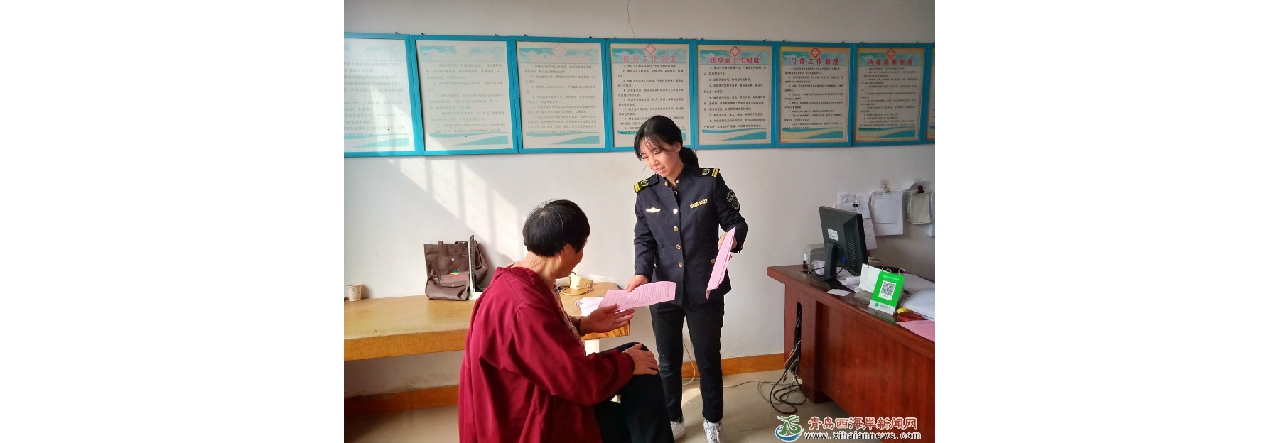 泊里镇开展社会治安综合治理入户宣传活动 全力打造安全稳定社会环境