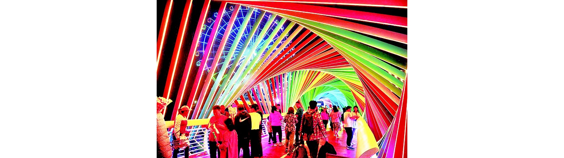 网红桥成市民打卡“新宠”