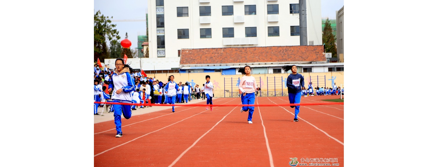 小小少年 驰骋赛场