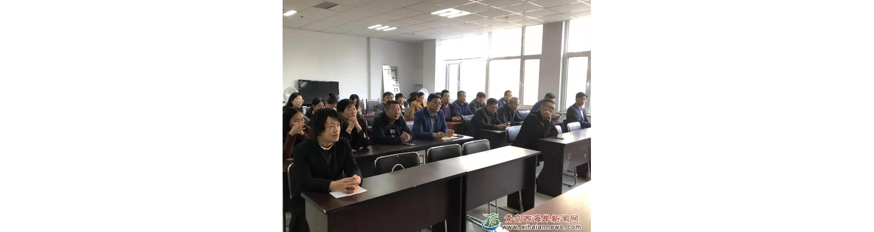 宣讲进基层  代表助民生