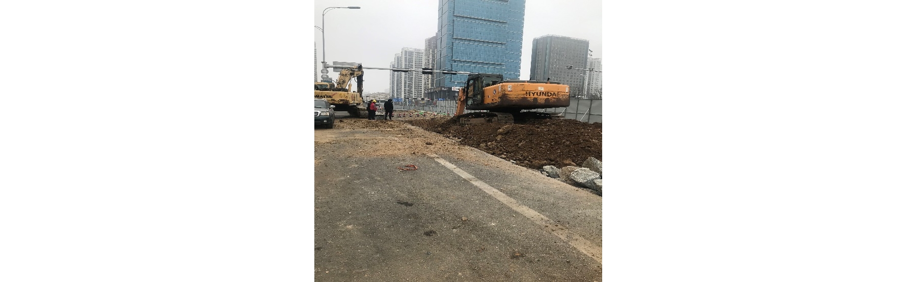 区城管局对衡山路现状供热主管道进行改造提升