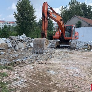 青岛西海岸新区隐珠执法中队扎实开展土地卫片执法工作