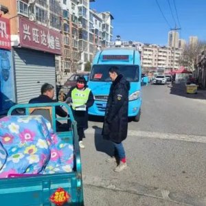 西海岸新区：“蓝色卫士”牵引“共治理”，真情服务在一线