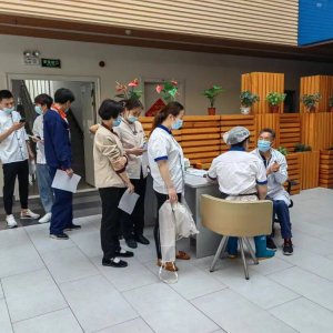 西海岸新区总工会2022年职工免费健康体检活动启动