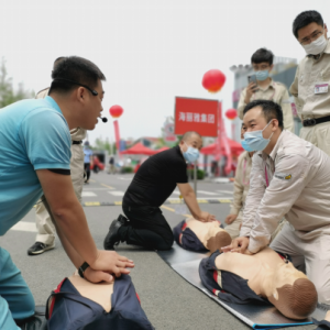 西海岸新区举行2022年“安全生产宣传咨询日”活动