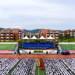 我们毕业啦！山东科技大学2022年1万余名毕业生开启新征程