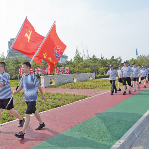 徒步拉练 磨砺党性