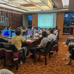 区疾控中心：加强学习促规范 科学精准抓防控