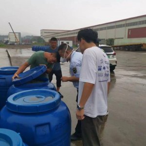 辛安街道对94家停车场堆场开展专项整治