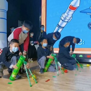 西海岸新区两所学校在省级青少年科学影像节活动中获奖