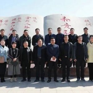 兄弟学校情谊深，交流学习互促进——新区高职校赴职业中专参观学习