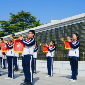 黄浦江路小学：用嘹亮号声致敬革命先烈