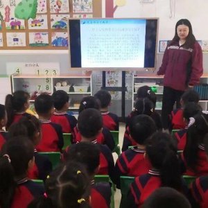 新区疾控中心开展发热伴防治知识进校园活动