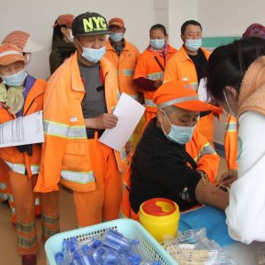 青岛开发区慈善总会环卫工人健康查体项目正式启动