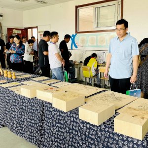 交流学习拓思路 实地观摩促提升