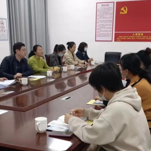 人社服务“零距离 ”服务企业“面对面”——铁山街道优化提升营商环境